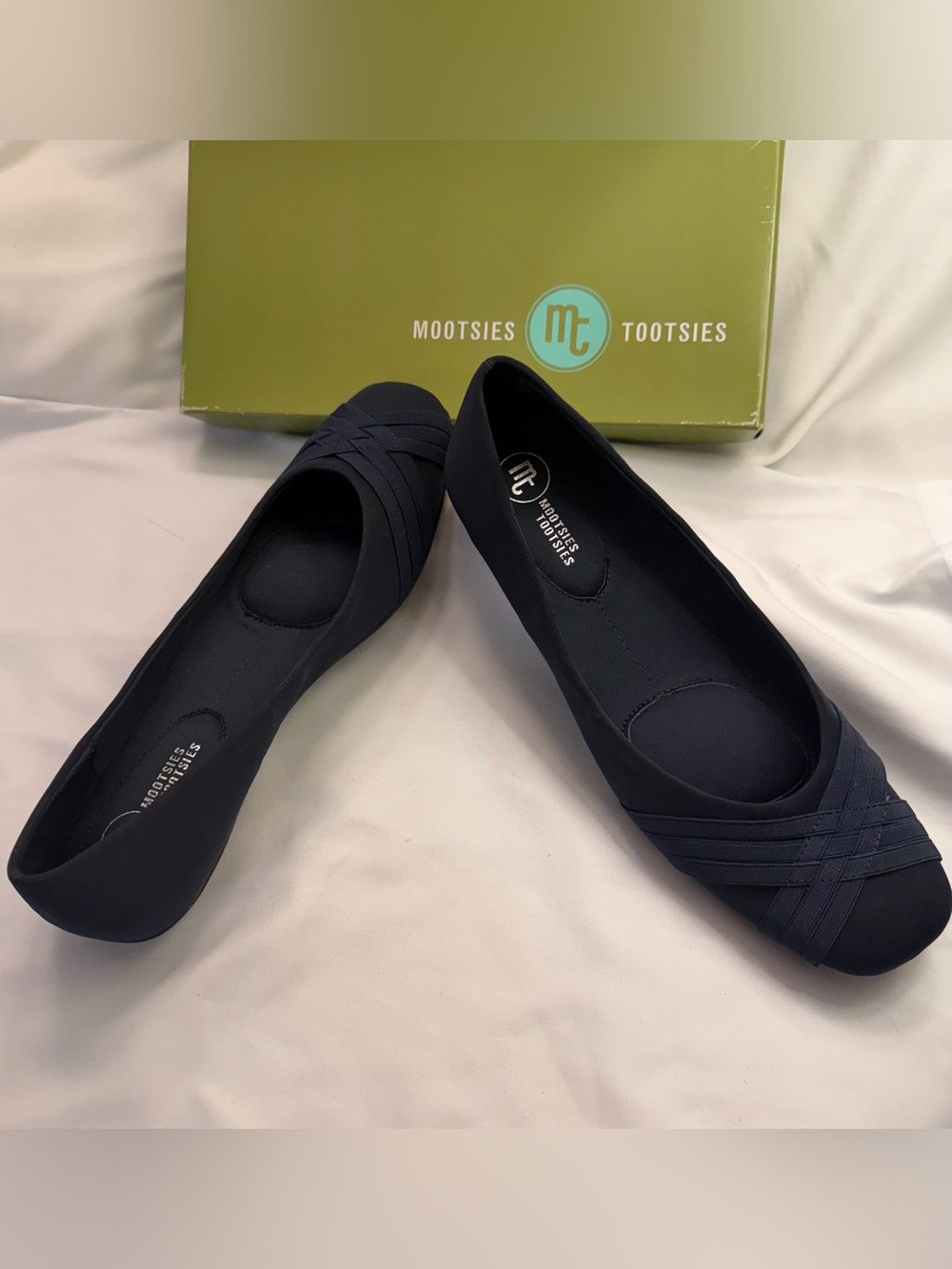[NWT] Mootsies Tootsies Navy Comfort Slip-Ons -Size 11M